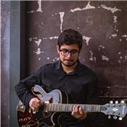 Clases de guitarra y teoría aplicada al jazz y musica popular. ¡Metodología personalizada a tus necesidades!